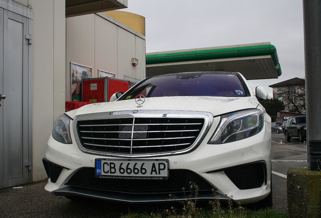 Mercedes-Benz S 63 AMG V222