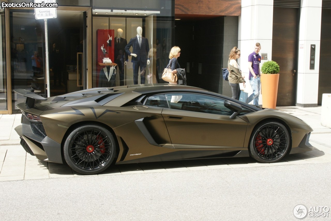 Lamborghini Aventador LP750-4 SuperVeloce