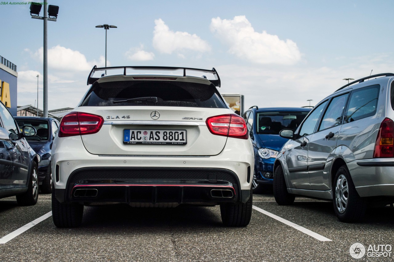 Mercedes-Benz GLA 45 AMG Edition 1