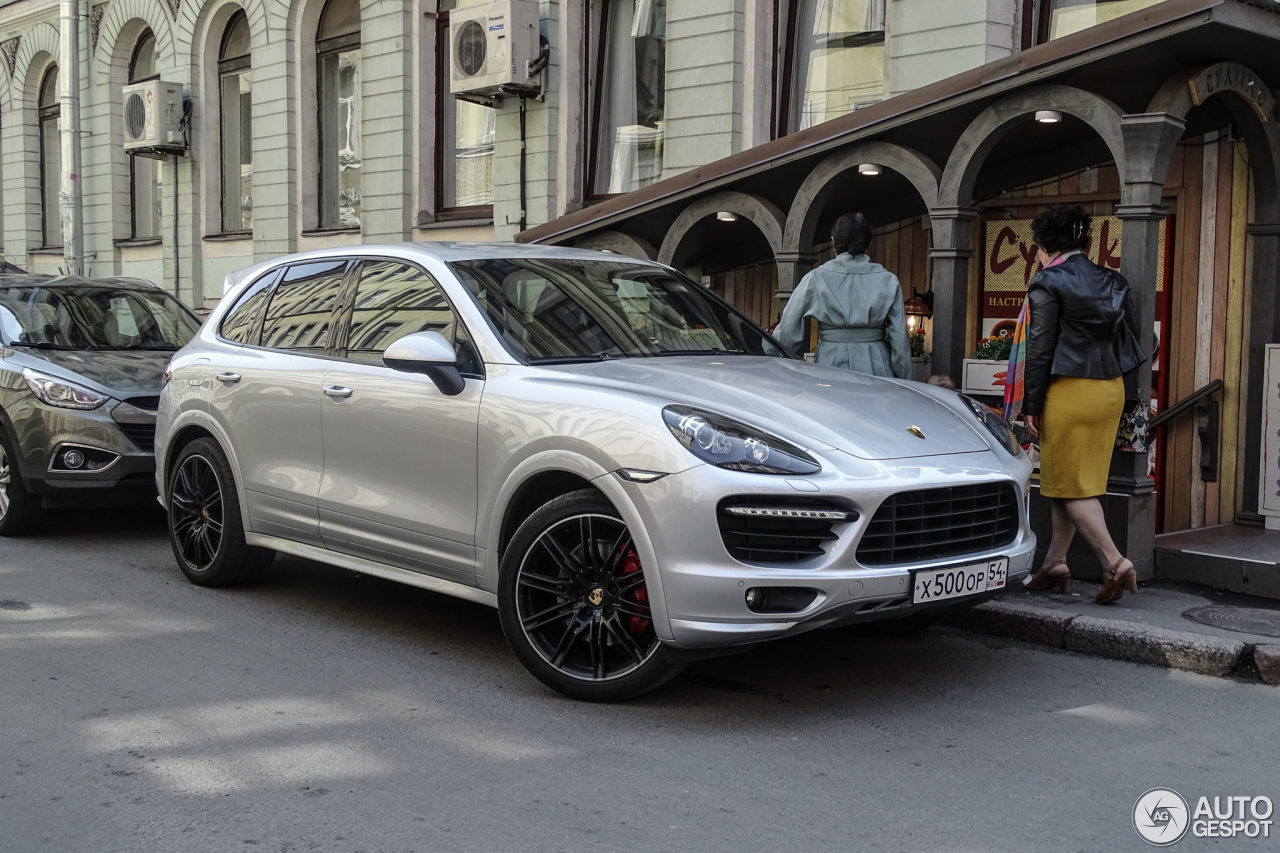 Porsche 958 Cayenne GTS