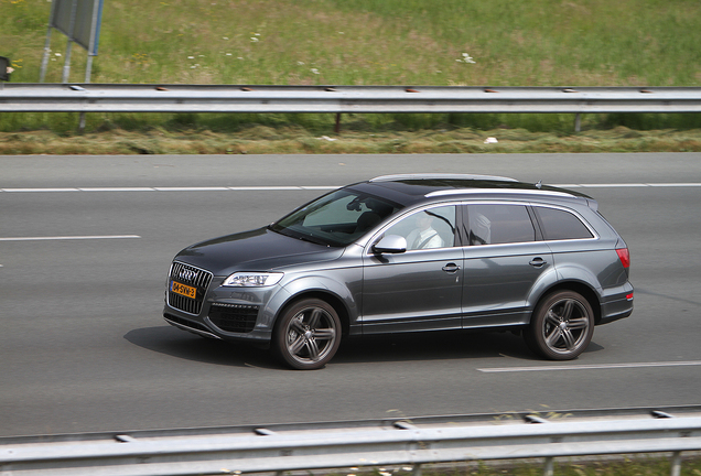 Audi Q7 V12 TDI