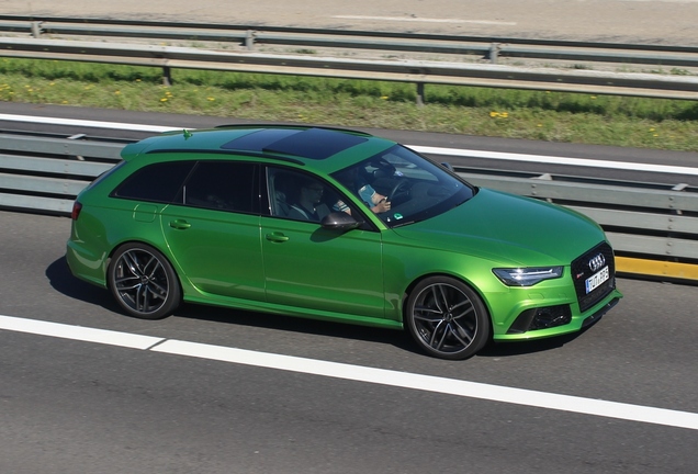 Audi RS6 Avant C7 2015