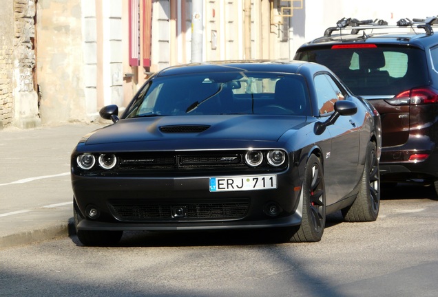 Dodge Challenger SRT 392 2015