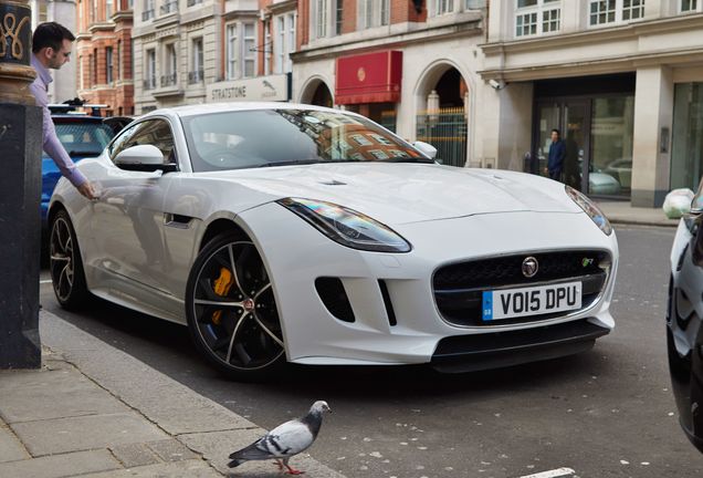 Jaguar F-TYPE R AWD Coupé