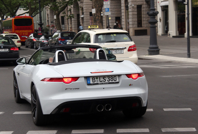 Jaguar F-TYPE S Convertible