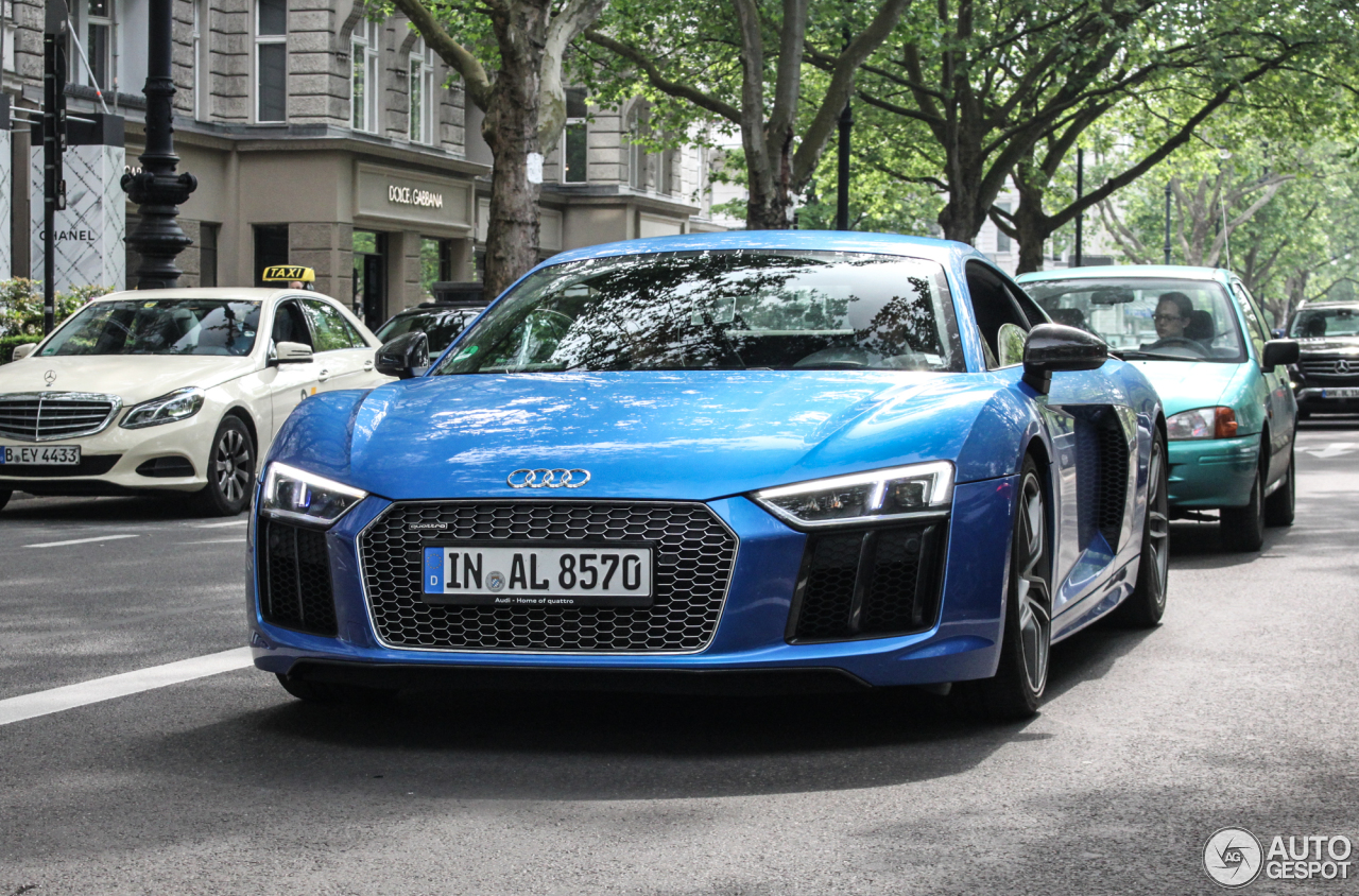 Audi R8 V10 Plus 2015