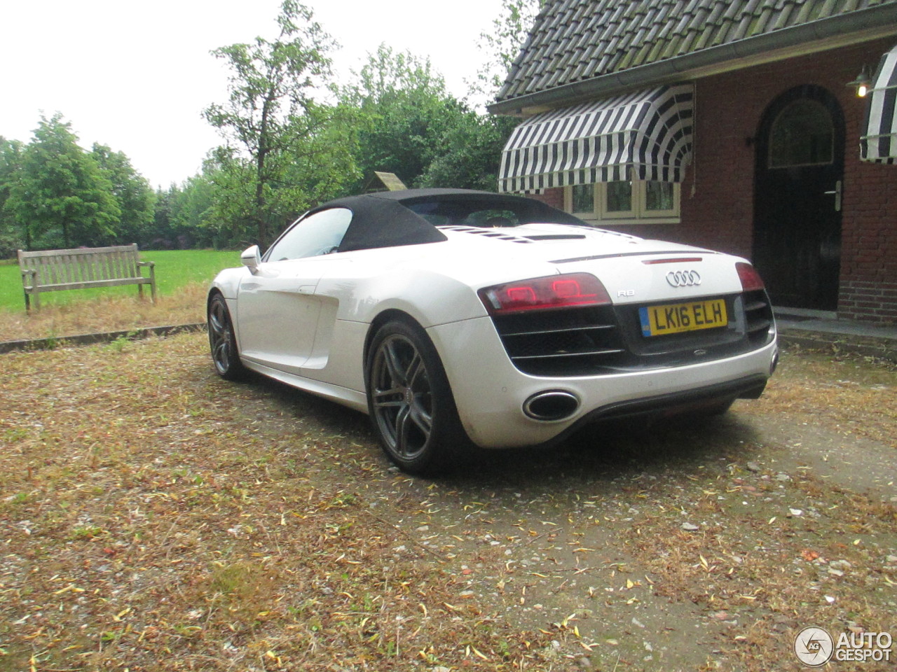 Audi R8 V10 Spyder - 28 May 2016 - Autogespot