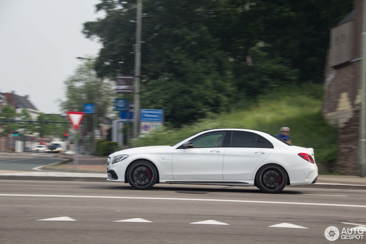 Mercedes-AMG C 63 S W205