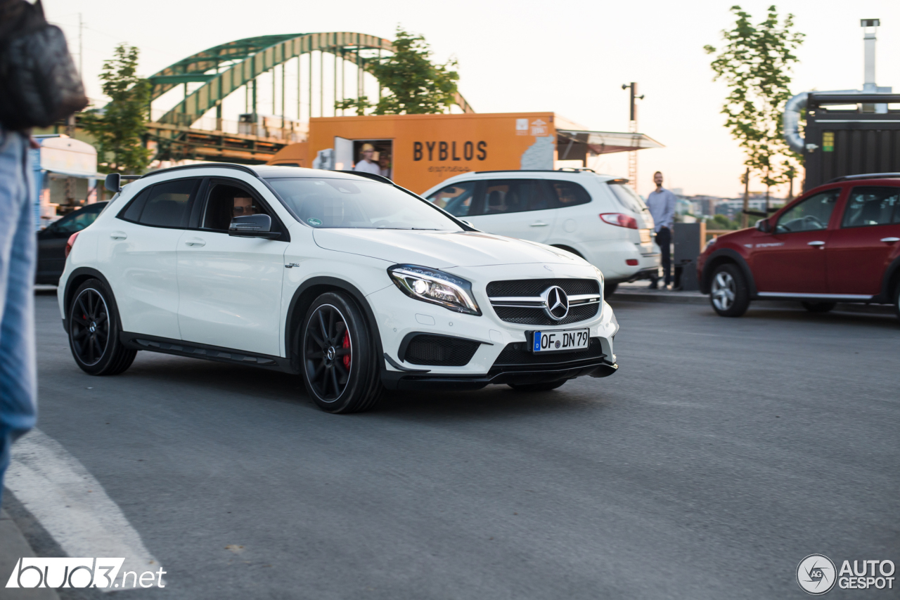 Mercedes-AMG GLA 45 X156