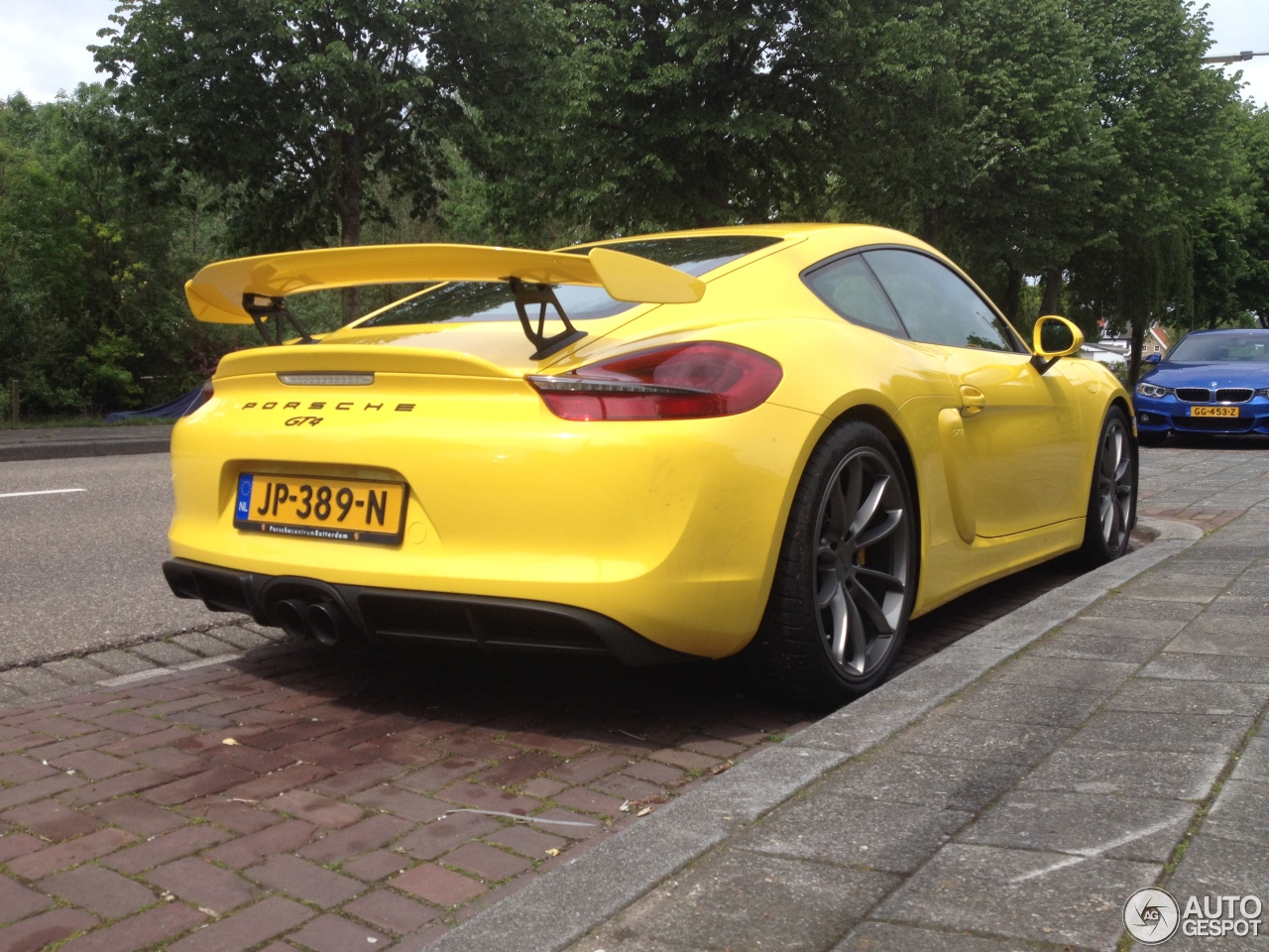 Porsche 981 Cayman GT4