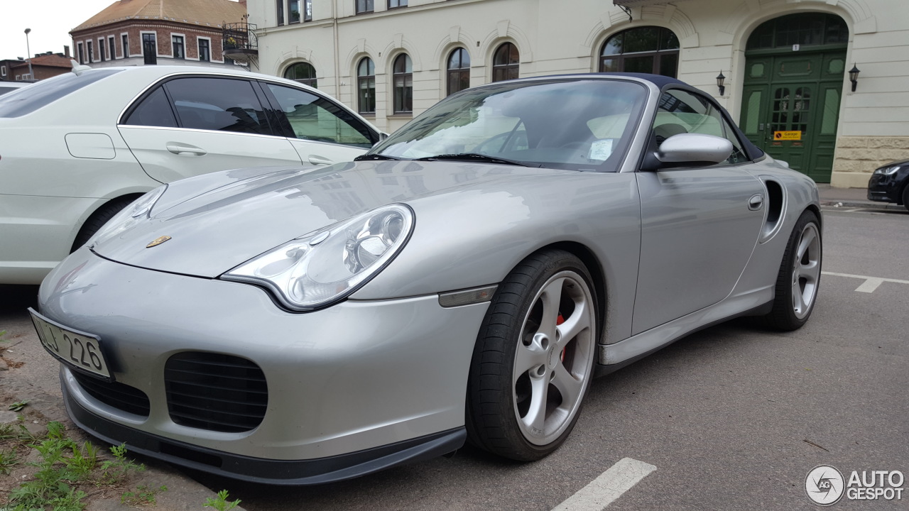 Porsche 996 Turbo Cabriolet