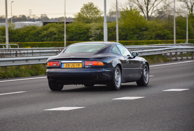 Aston Martin DB7