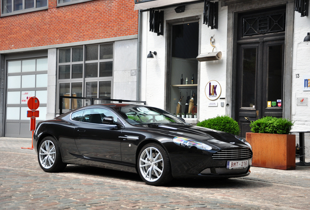 Aston Martin DB9 2010