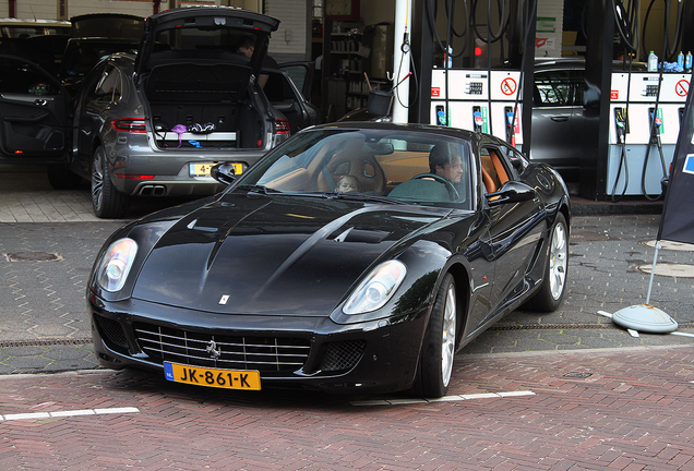 Ferrari 599 GTB Fiorano