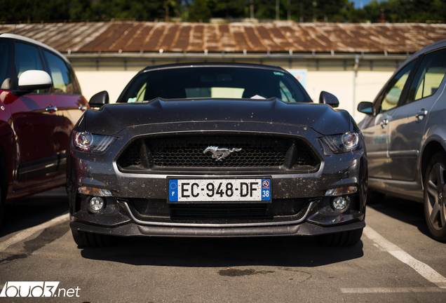 Ford Mustang GT Convertible 2015