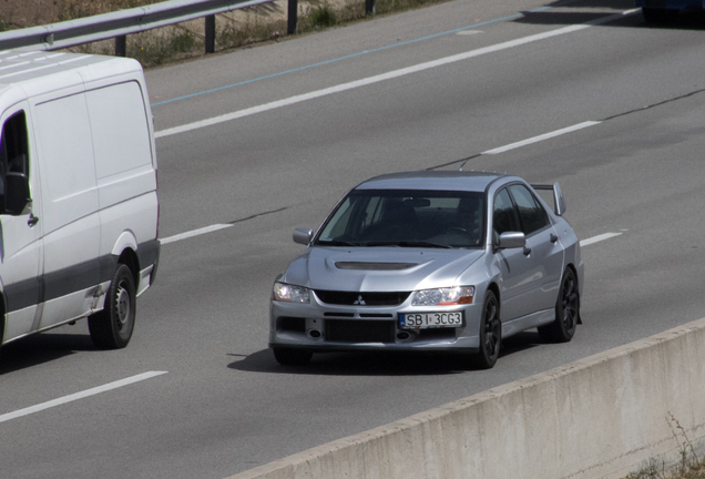 Mitsubishi Lancer Evolution IX