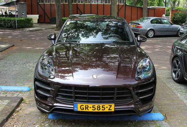 Porsche 95B Macan Turbo