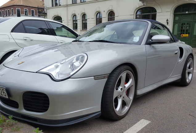 Porsche 996 Turbo Cabriolet