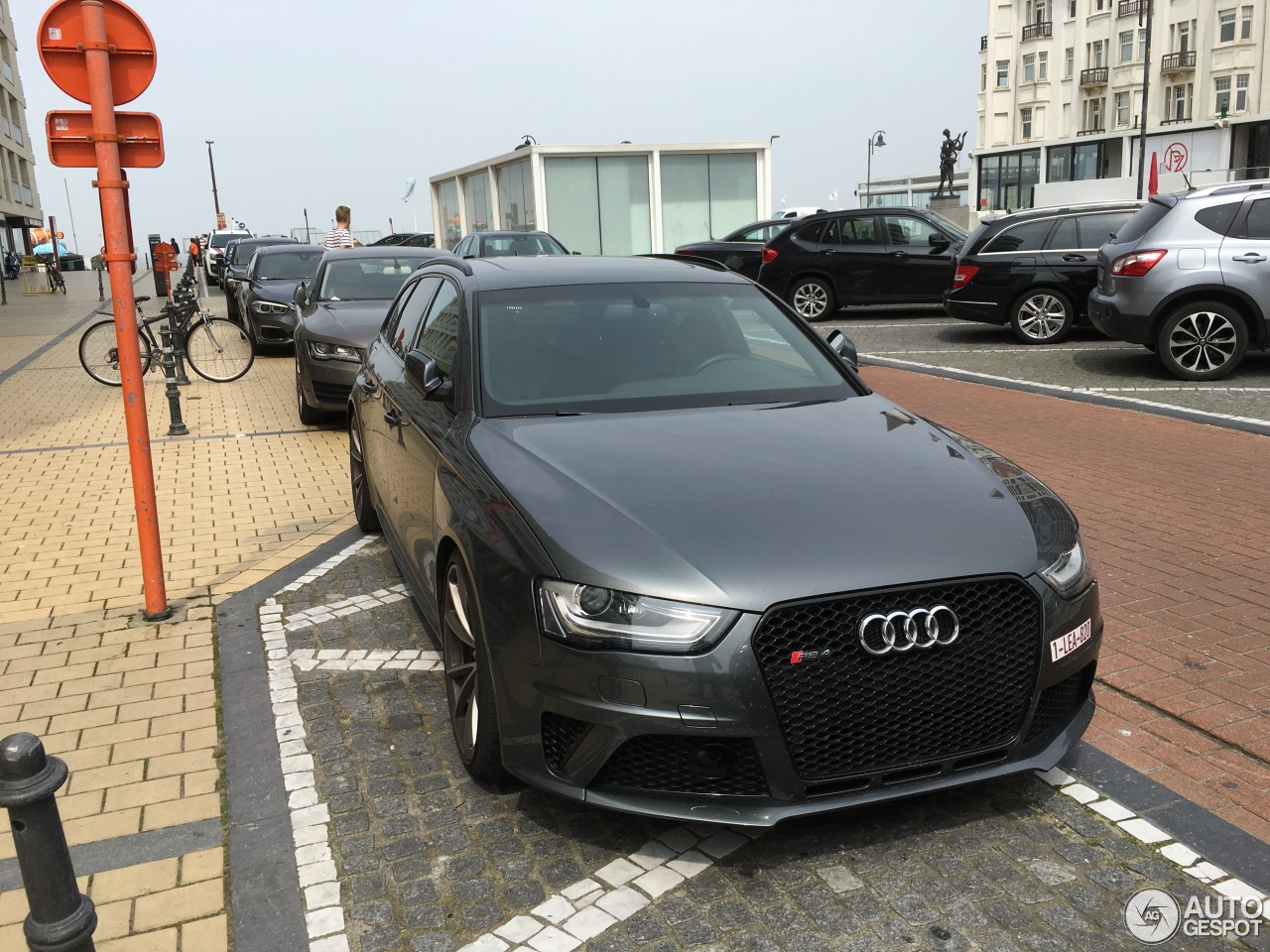 Audi RS4 Avant B8