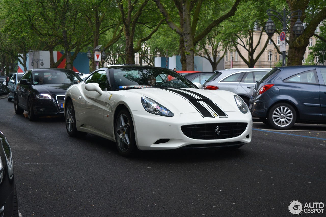 Ferrari California