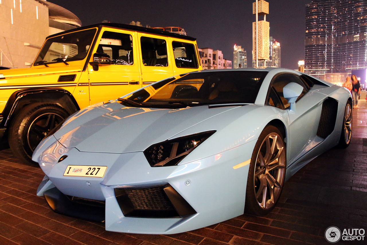 Lamborghini Aventador LP700-4