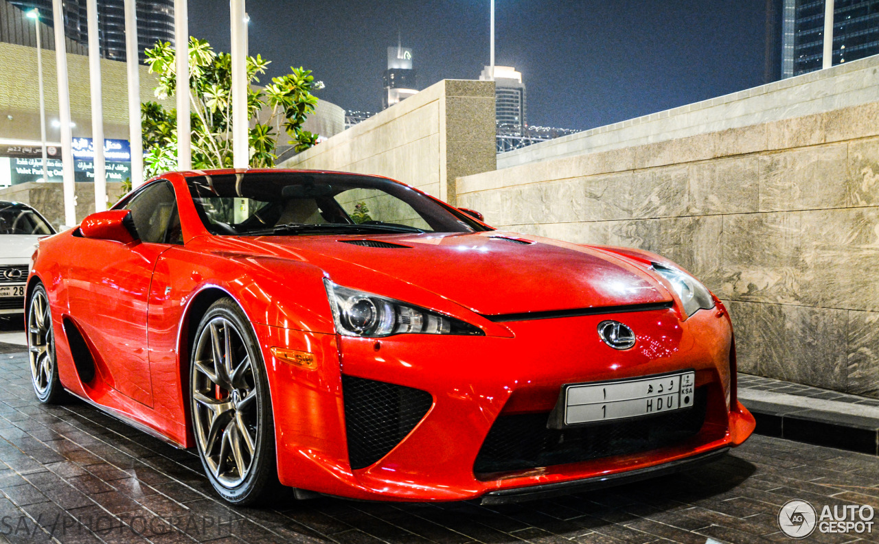 Lexus LFA