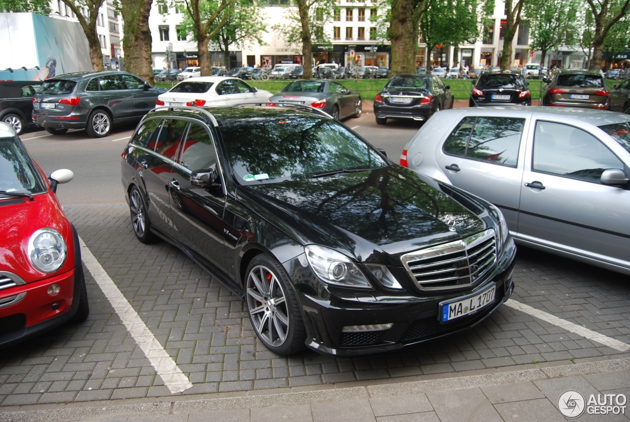 Mercedes-Benz E 63 AMG S212 V8 Biturbo