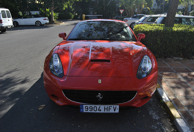 Ferrari California