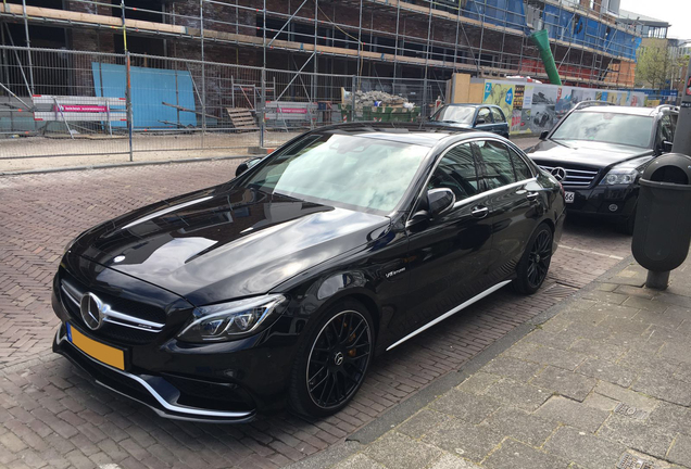 Mercedes-AMG C 63 S W205