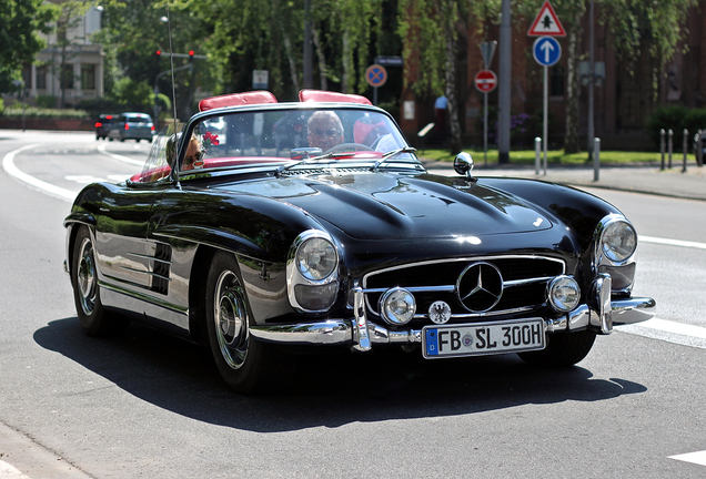 Mercedes-Benz 300SL Roadster