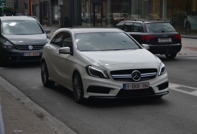 Mercedes-Benz A 45 AMG