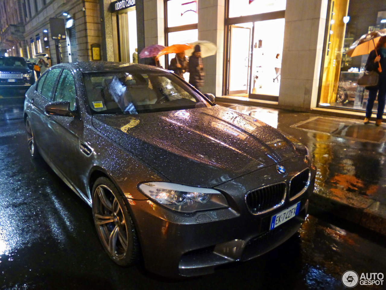 BMW M5 F10 2011