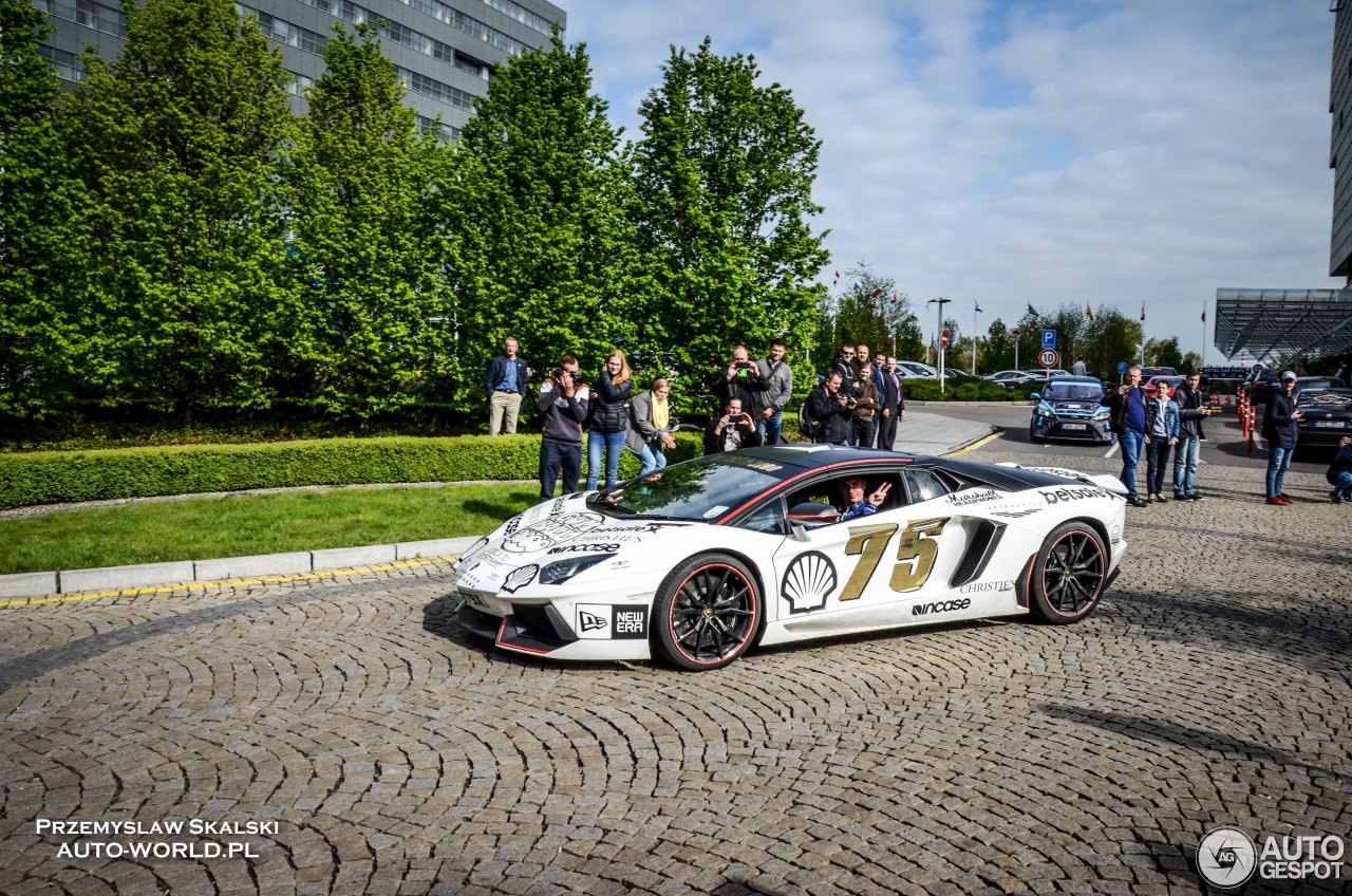 Lamborghini Aventador LP700-4 Roadster