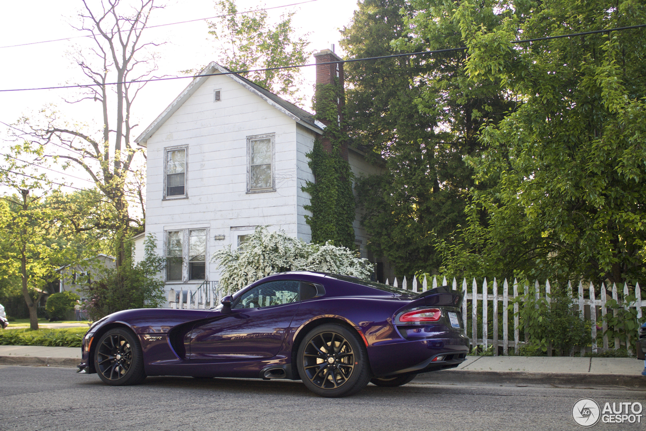 SRT Viper GT