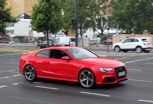 Audi RS5 B8 2012