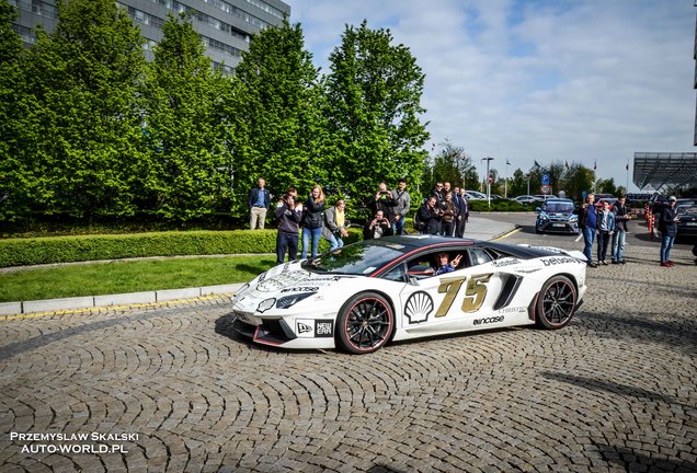 Lamborghini Aventador LP700-4 Roadster