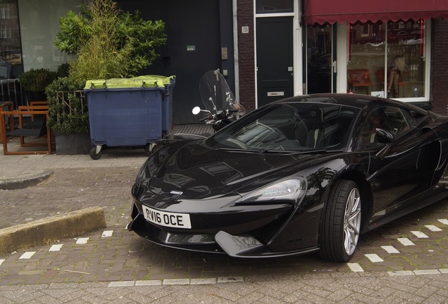 McLaren 570S