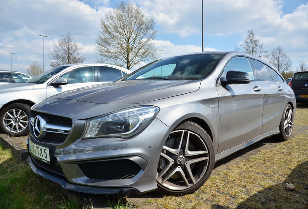 Mercedes-Benz CLA 45 AMG Shooting Brake