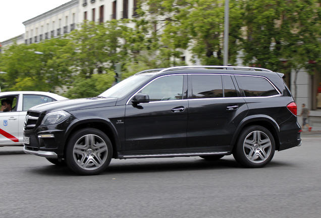 Mercedes-Benz GL 63 AMG X166