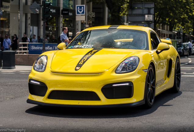 Porsche 981 Cayman GT4