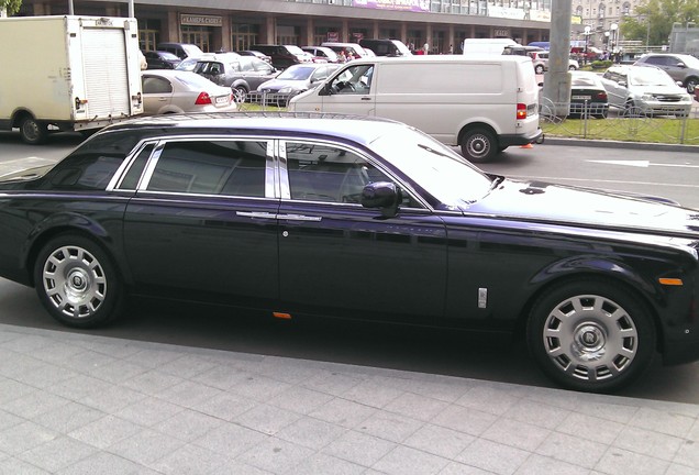 Rolls-Royce Phantom EWB Series II