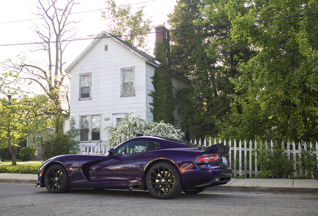 SRT Viper GT