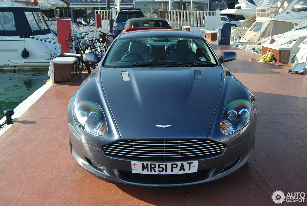 Aston Martin DB9