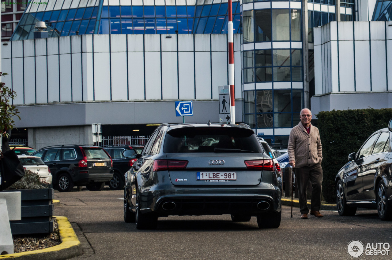 Audi RS6 Avant C7 2015