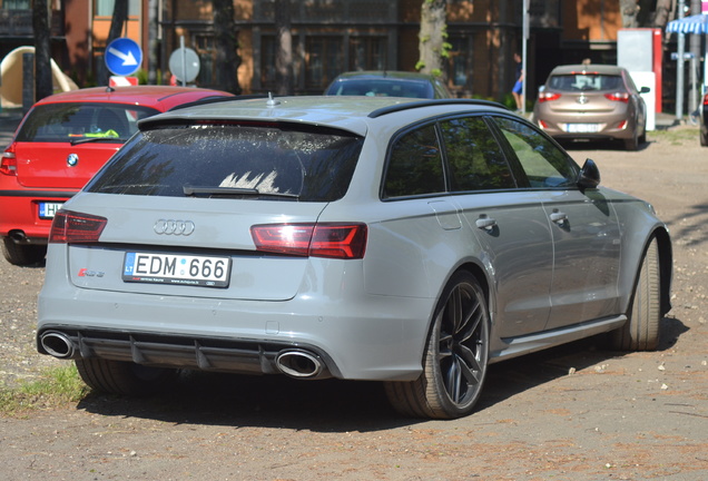 Audi RS6 Avant C7 2015