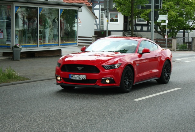 Ford Mustang GT 2015