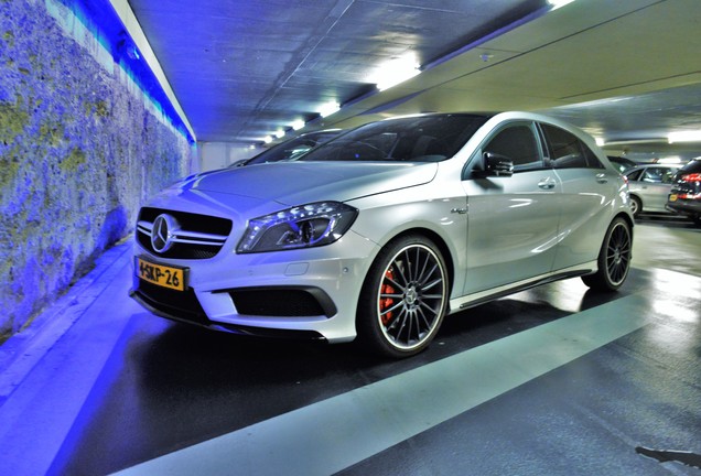 Mercedes-Benz A 45 AMG