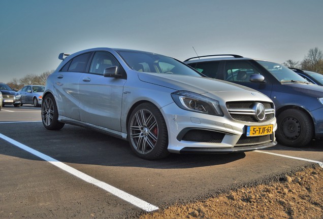 Mercedes-Benz A 45 AMG