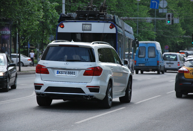 Mercedes-Benz GL 63 AMG X166