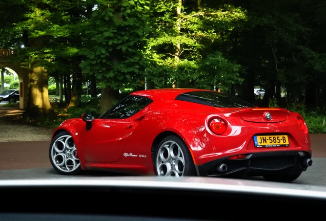 Alfa Romeo 4C Coupé